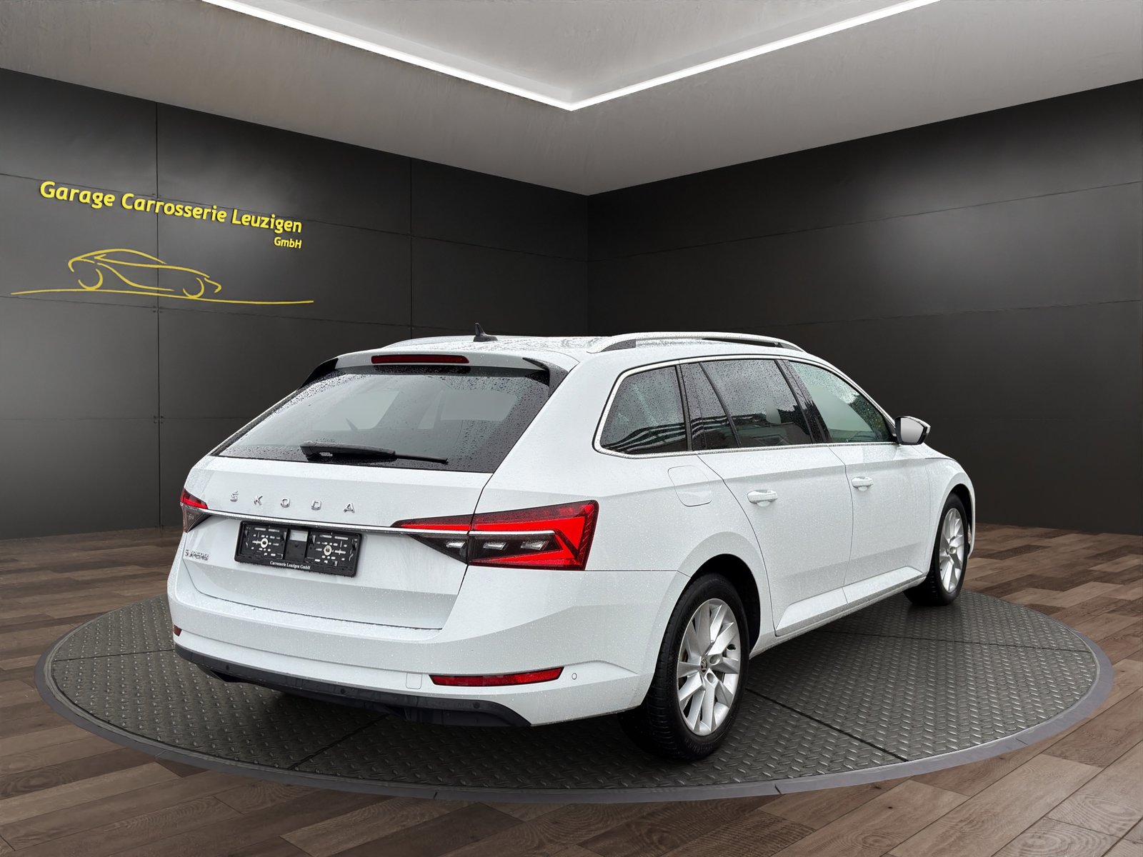 SKODA Superb Combi 2.0 TDi Style DSG, Diesel, Occasion / Utilisé, Automatique - 4