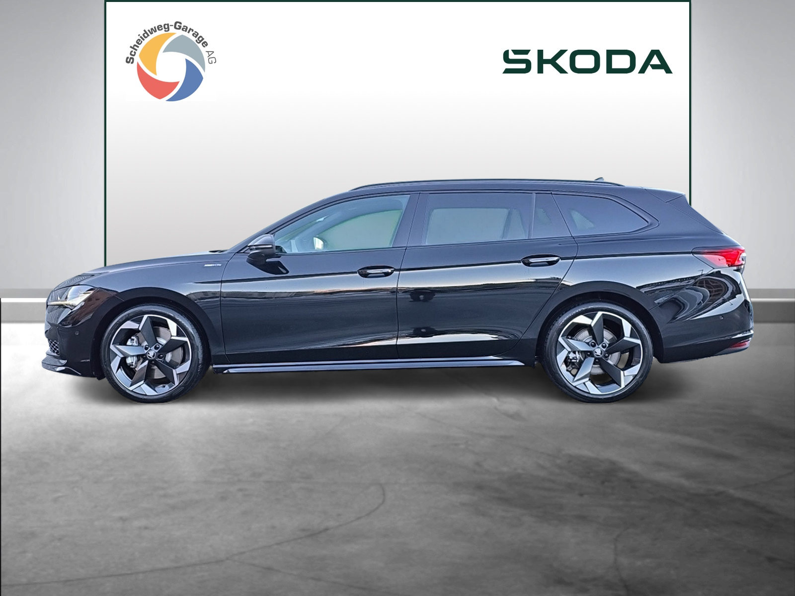 SKODA Superb Sportline, Benzin, Occasion / Gebraucht, Automatik - 3