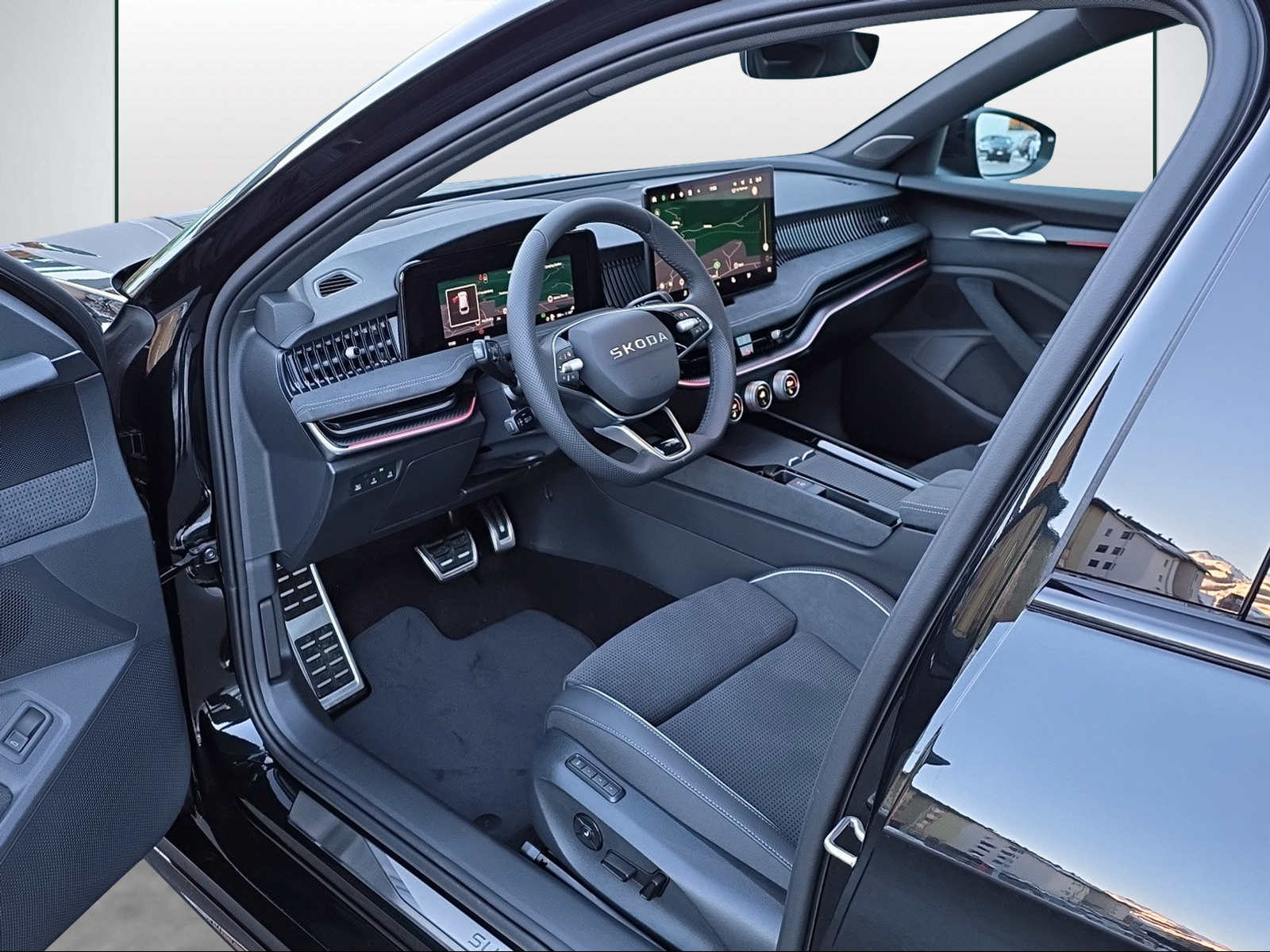 SKODA Superb Sportline, Benzin, Occasion / Gebraucht, Automatik - 6