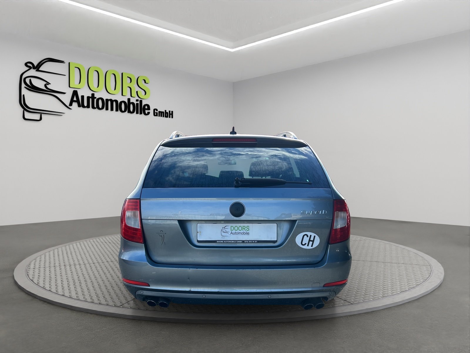 SKODA Superb Combi 2.0 TSI Ambition DSG, Petrol, Second hand / Used, Automatic - 5