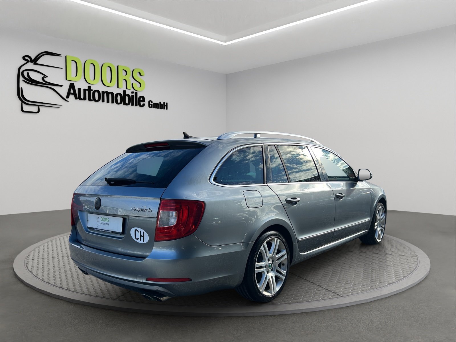 SKODA Superb Combi 2.0 TSI Ambition DSG, Petrol, Second hand / Used, Automatic - 7