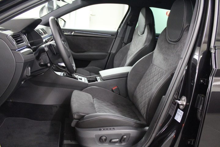 SKODA SUPERB Sportline, Petrol, Second hand / Used, Automatic - 5