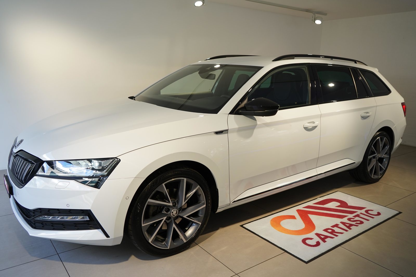 SKODA Superb Combi 1.4 TSI PHEV SportLine DSG