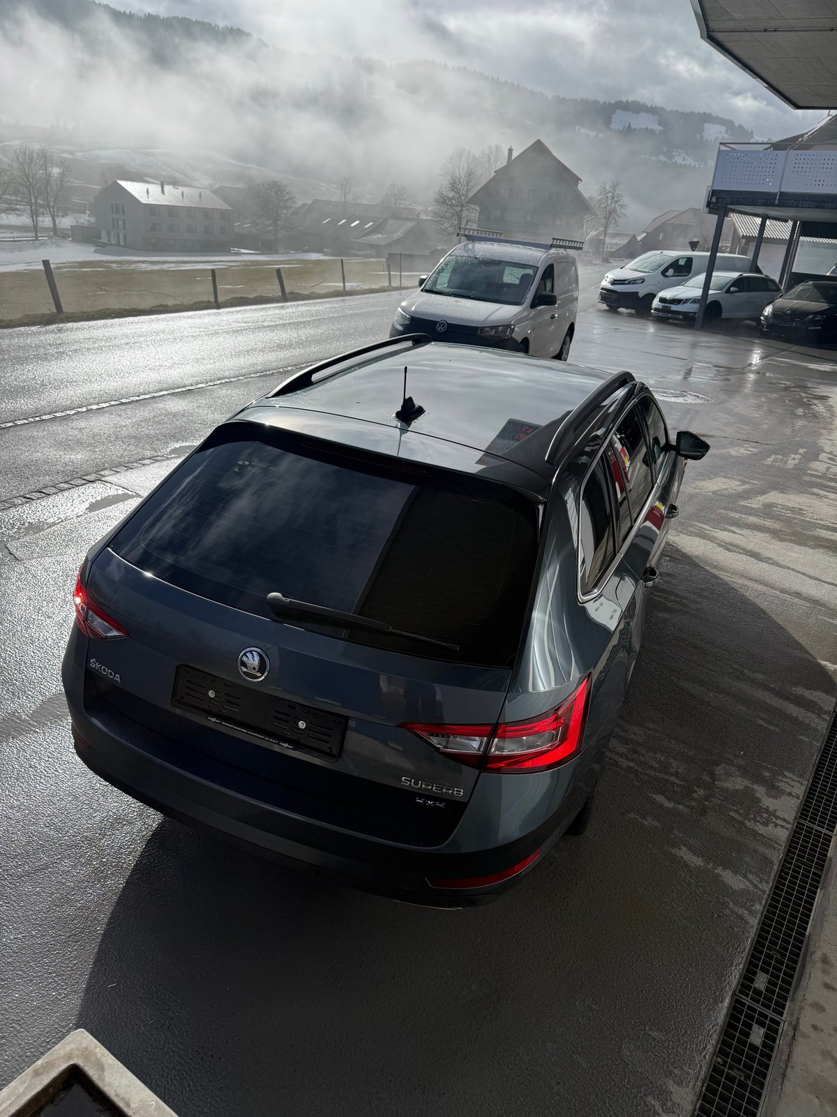 SKODA Superb Combi 2.0 TSI Ambition DSG 4x4, Essence, Occasion / Utilisé, Automatique - 4