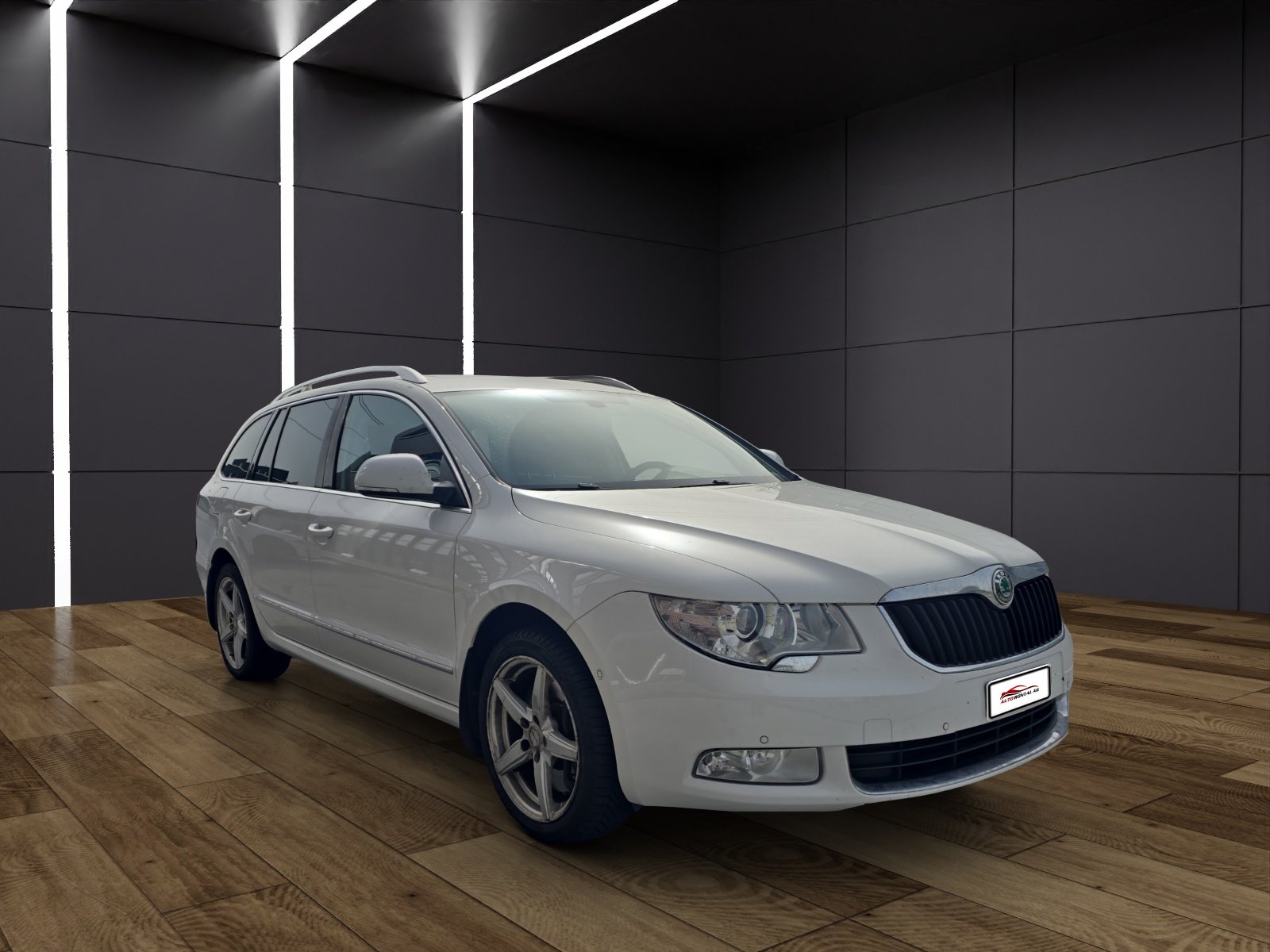 SKODA Superb Combi 3.6 FSI Elegance 4x4 DSG, Petrol, Second hand / Used, Automatic - 2