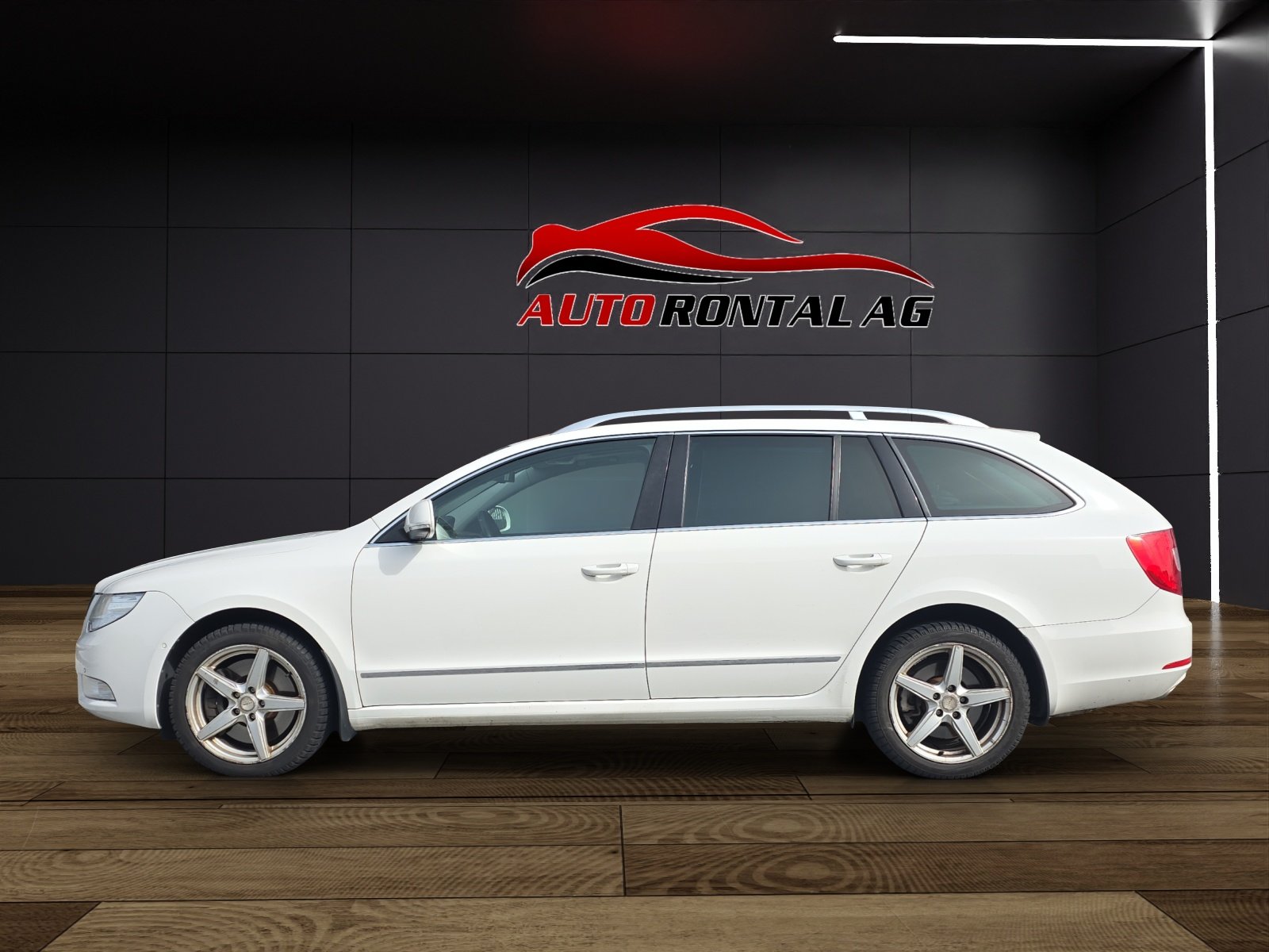 SKODA Superb Combi 3.6 FSI Elegance 4x4 DSG, Petrol, Second hand / Used, Automatic - 4