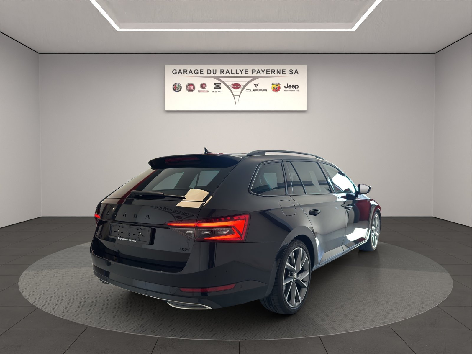 SKODA Superb Combi 2.0 TDi SportLine 4x4 DSG, Diesel, Occasioni / Usate, Automatico - 5