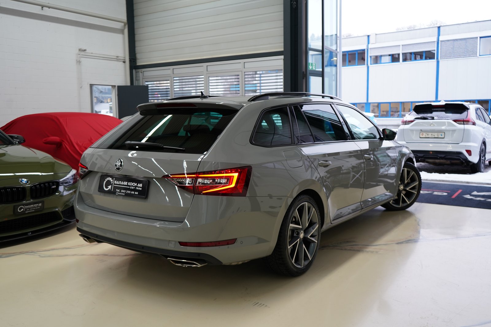 SKODA Superb Combi 2.0 TSI SportLine+ DSG 4x4 / ABT 336 Ps *, Petrol, Second hand / Used, Automatic - 5