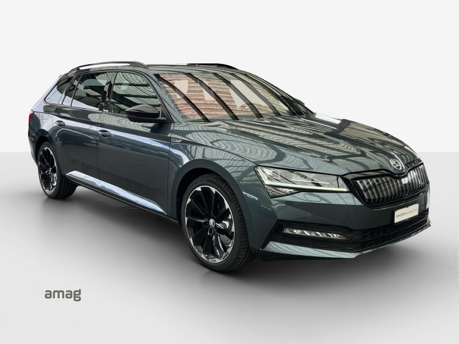 SKODA SUPERB iV SportLine Plug-In-Hybrid, Hybride Intégral Essence/Électricité, Occasion / Utilisé, Automatique - 6