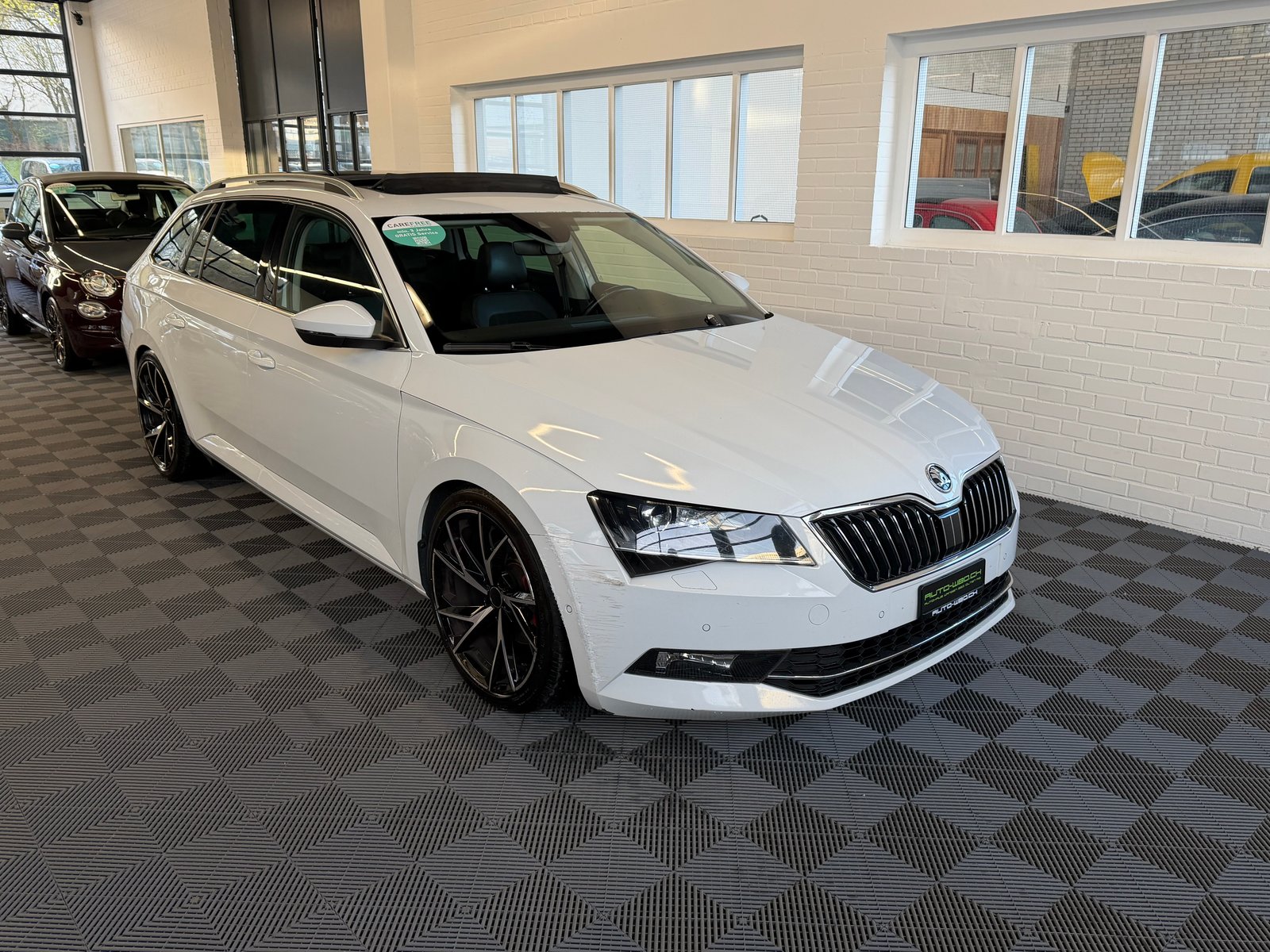 SKODA Superb Combi 2.0 TDi Style DSG