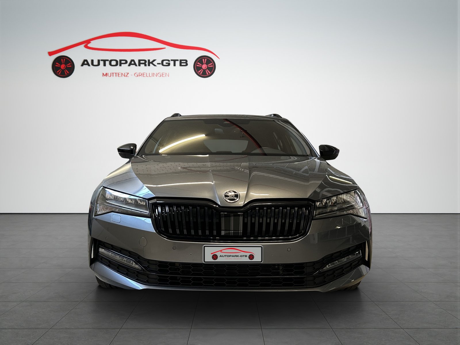 SKODA Superb Combi 2.0 TDi SportLine Light 4x4 DSG, Diesel, Occasioni / Usate, Automatico - 3