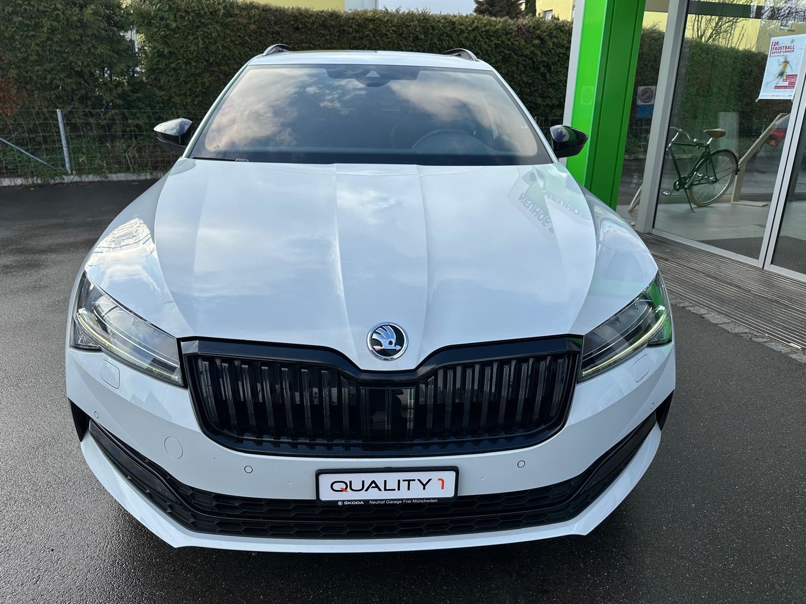 SKODA Superb Combi 2.0 TDi SportLine 4x4 DSG, Diesel, Occasion / Gebraucht, Automatik - 2
