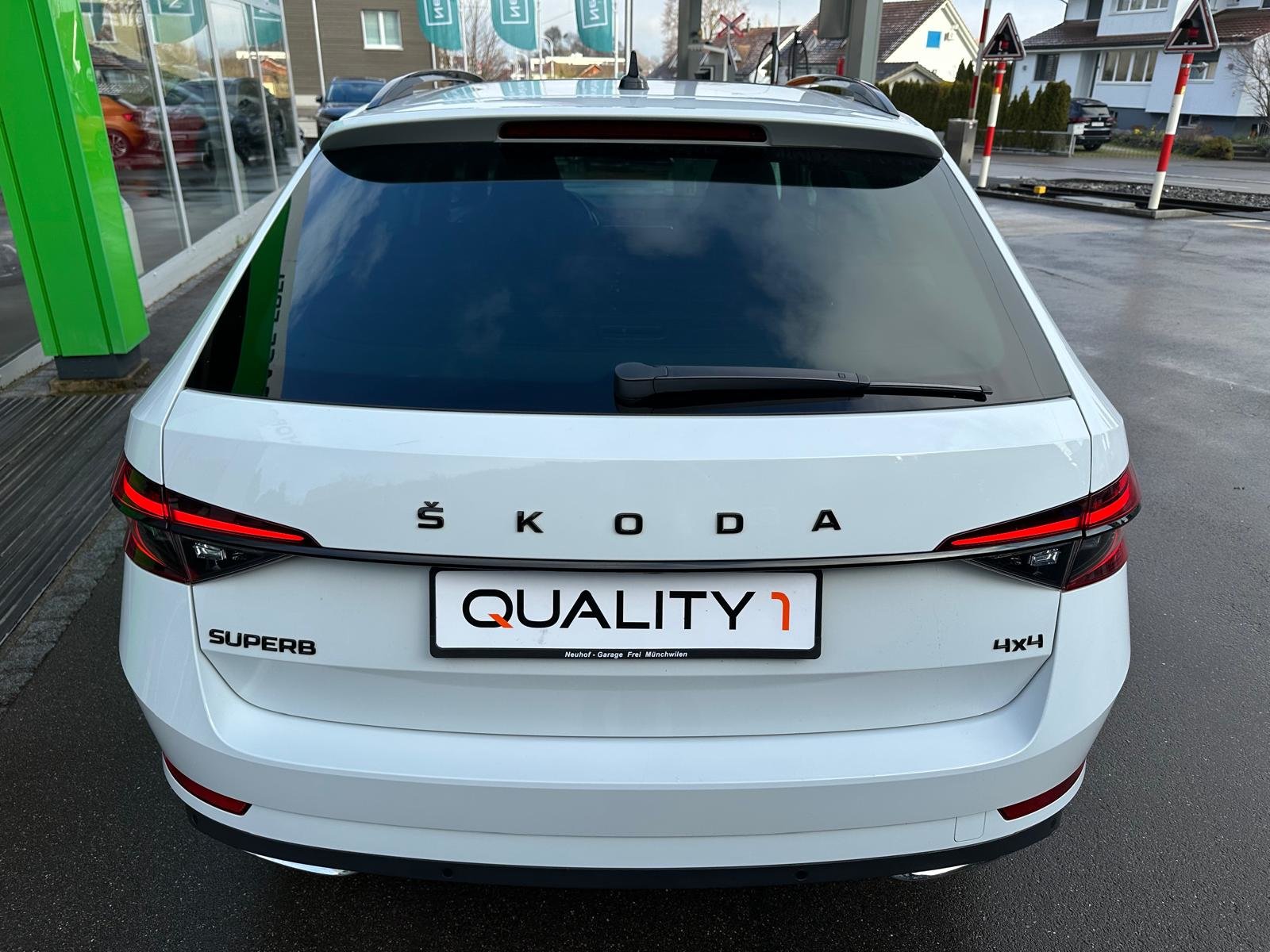 SKODA Superb Combi 2.0 TDi SportLine 4x4 DSG, Diesel, Occasion / Gebraucht, Automatik - 6