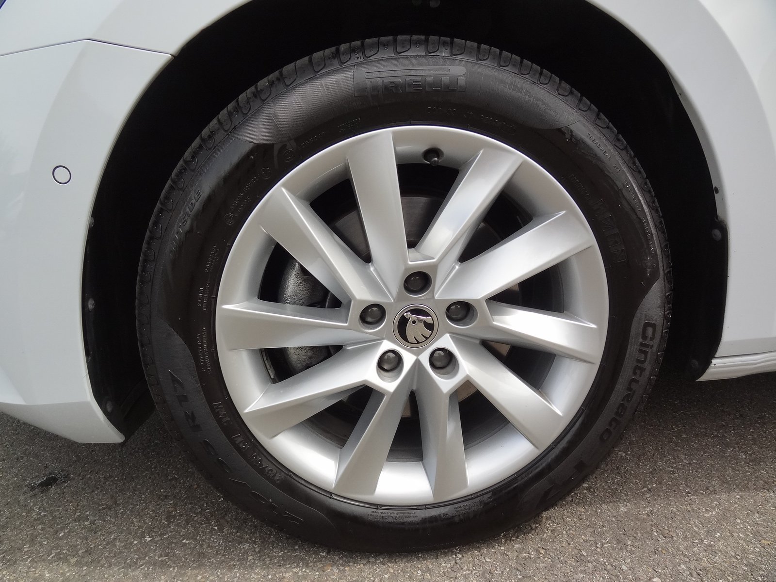 SKODA Superb Combi 2.0 TDi Style 4x4 DSG, Diesel, Occasion / Gebraucht, Automatik - 3