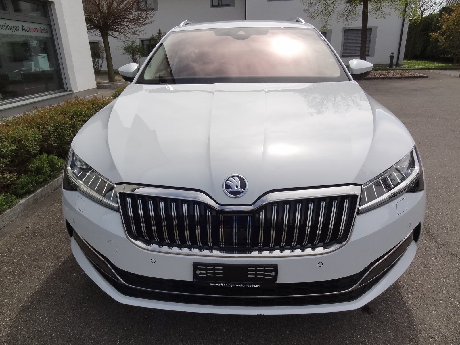 SKODA Superb Combi 2.0 TDi Style 4x4 DSG, Diesel, Occasion / Gebraucht, Automatik - 7
