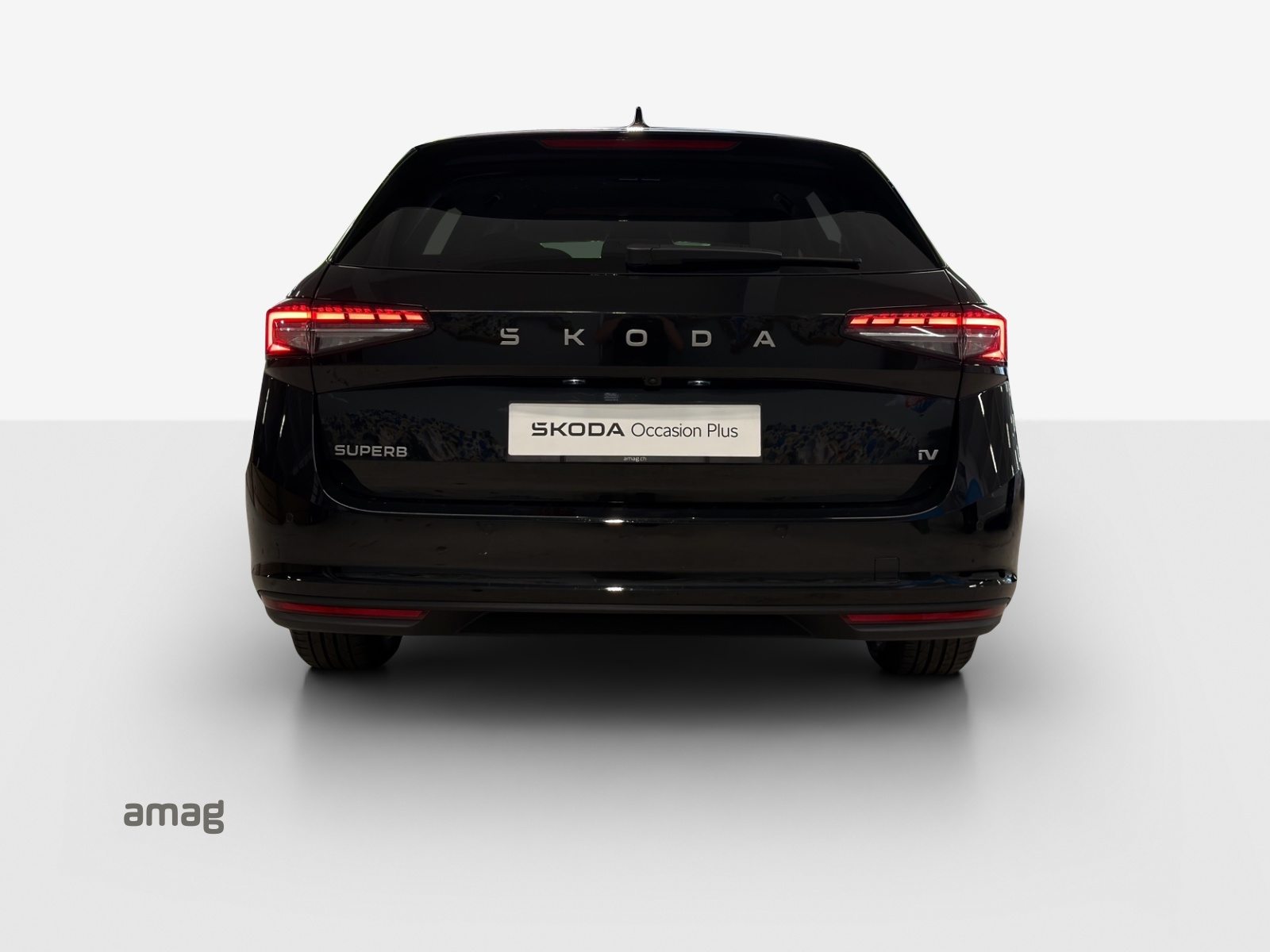 SKODA Superb iV Selection, Voll-Hybrid Benzin/Elektro, Occasion / Gebraucht, Automatik - 4