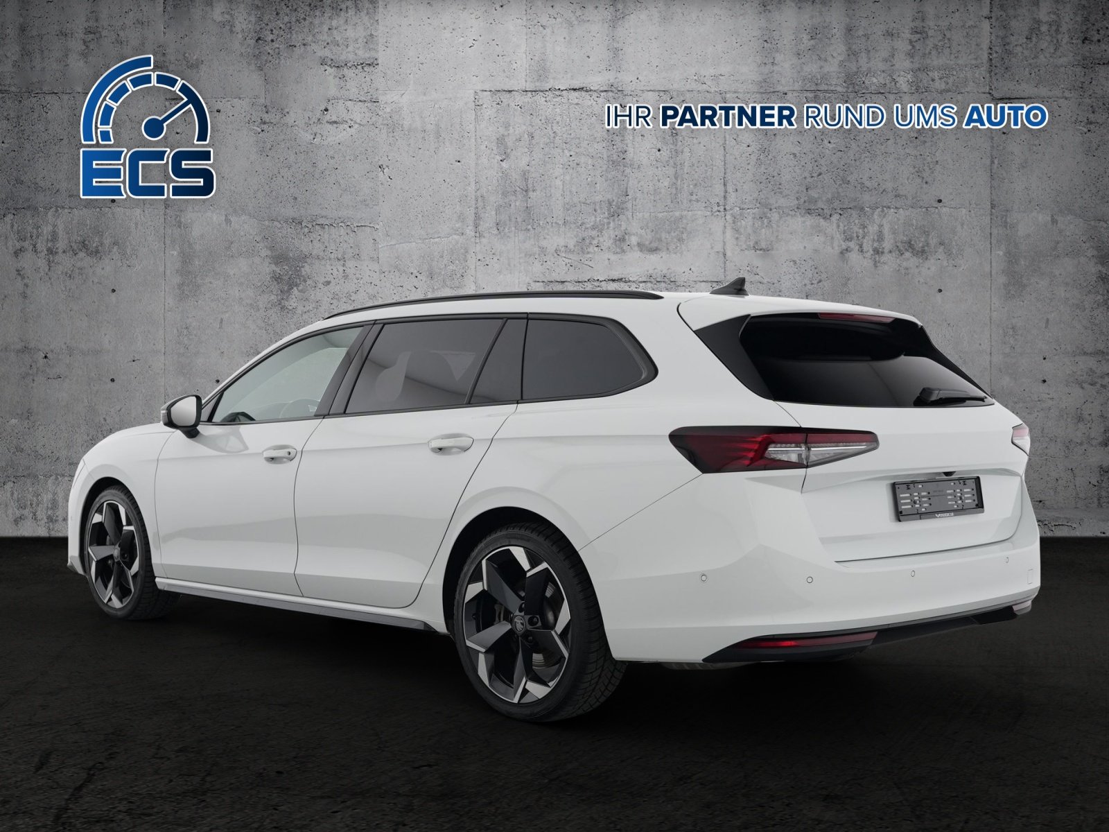 SKODA Superb Combi 2.0 TSI Sportline 4x4 DSG *CH Fahrzeug /, Benzin, Occasion / Gebraucht, Automatik - 4