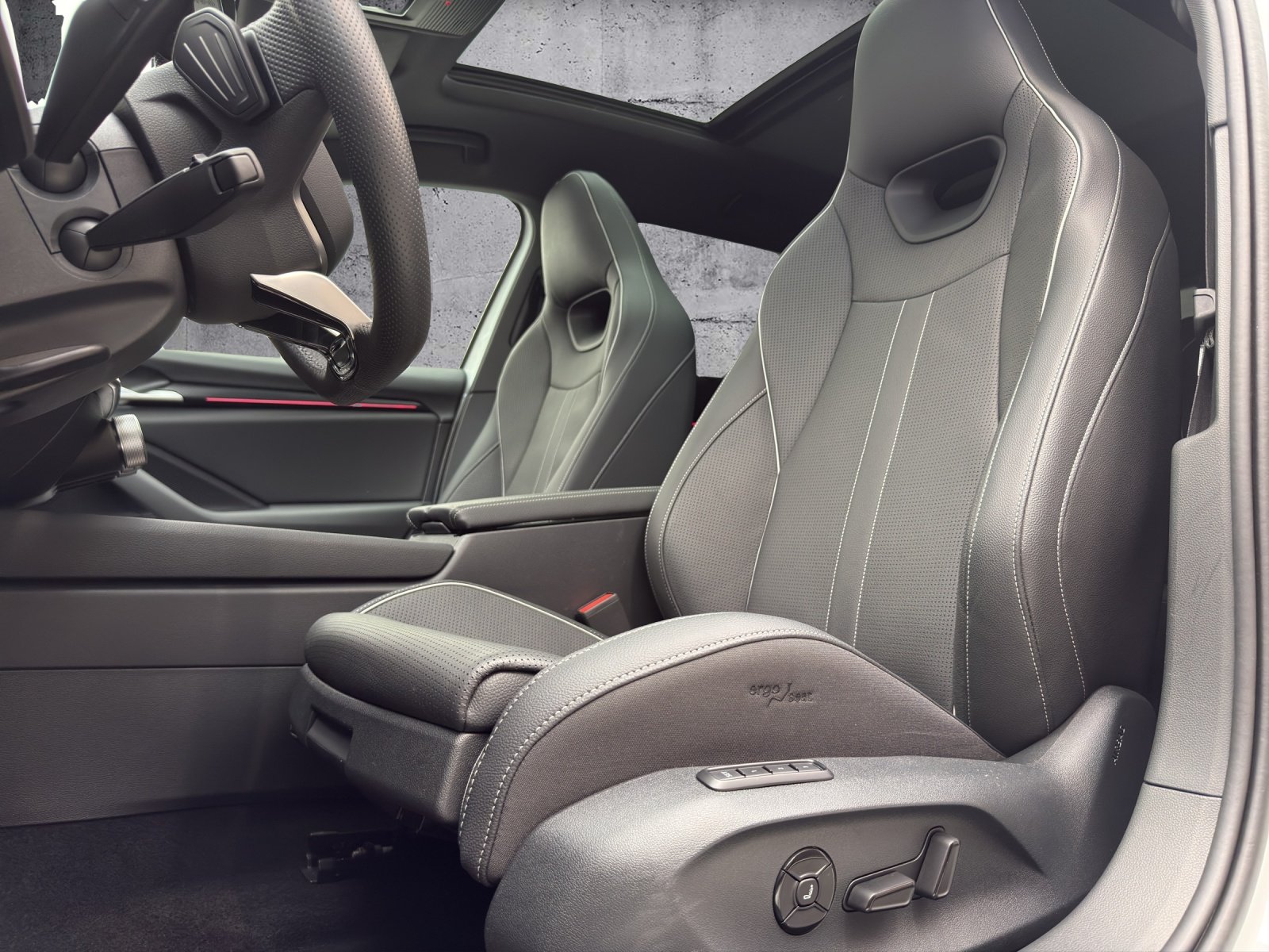 SKODA Superb Combi 2.0 TSI Sportline 4x4 DSG *CH Fahrzeug /, Benzin, Occasion / Gebraucht, Automatik - 6