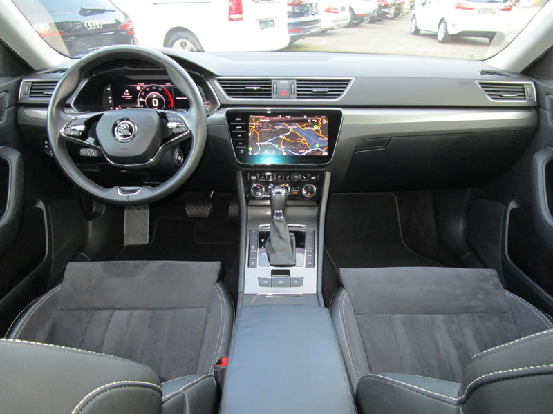 SKODA Superb Combi 2.0 TDi Style 4x4 DSG, Diesel, Occasioni / Usate, Automatico - 4
