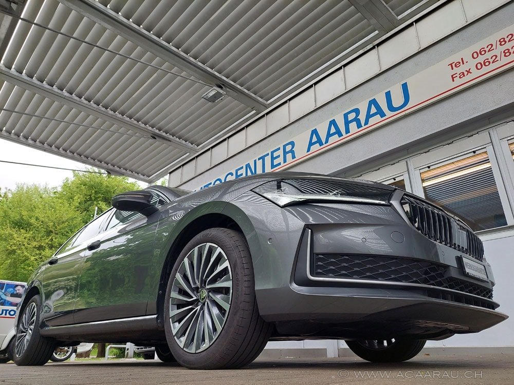 SKODA Superb Combi 2.0 TDi LK 4x4 DSG Video : https://youtu., Diesel, Occasion / Gebraucht, Automatik - 2