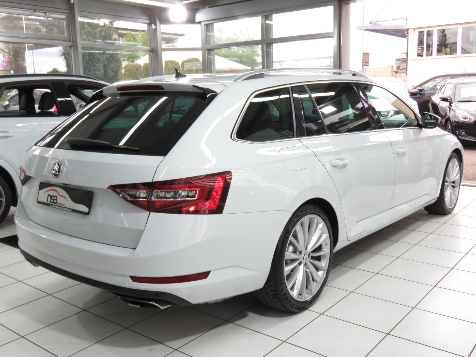 SKODA Superb Combi 2.0 TSI Style DSG 4x4, Essence, Occasion / Utilisé, Automatique - 4