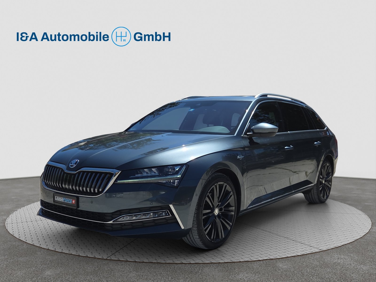 SKODA Superb Combi 2.0 TDi LK 4x4 DSG