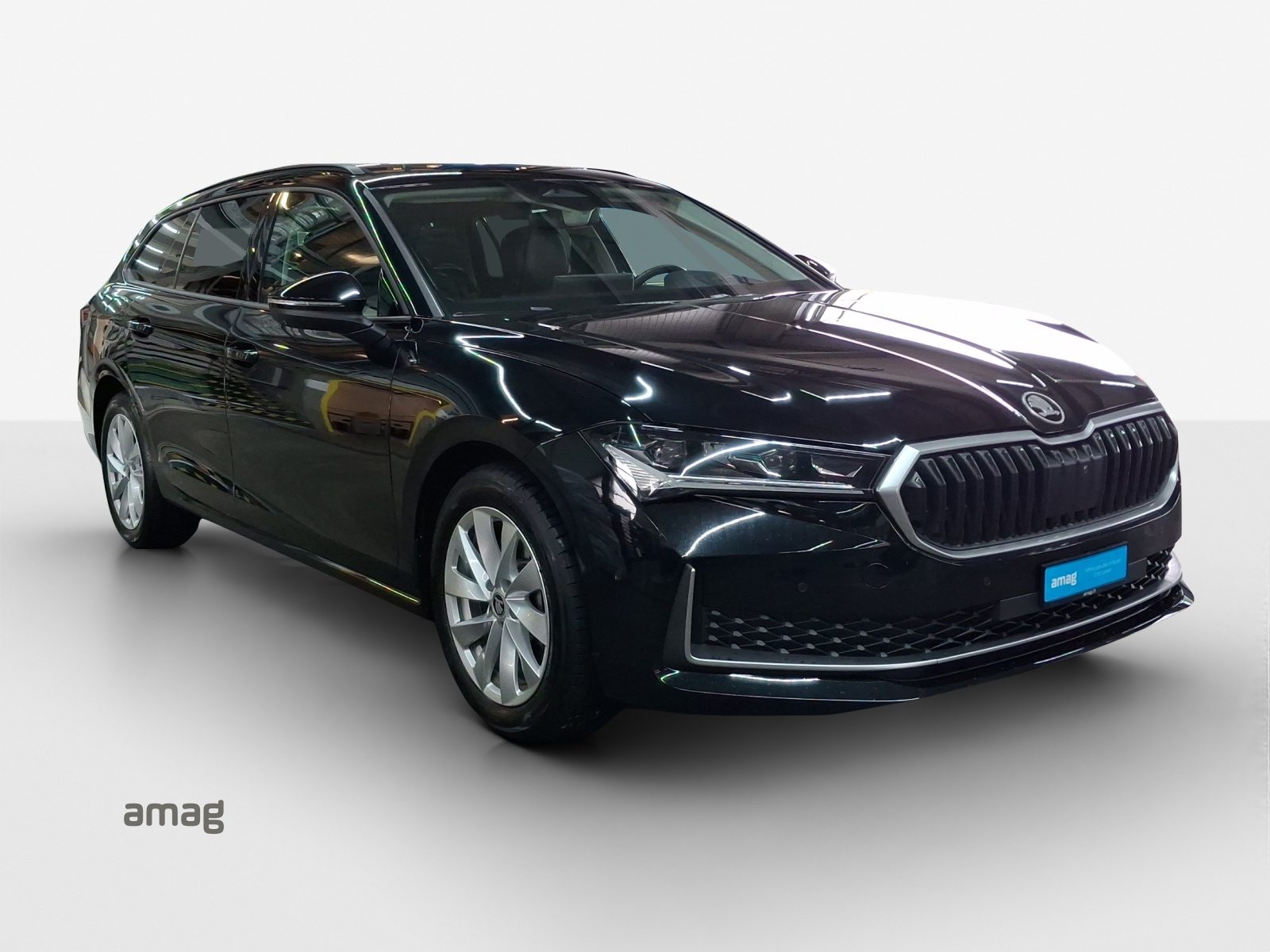 SKODA Superb iV Selection, Hybride Intégral Essence/Électricité, Occasion / Utilisé, Automatique - 7
