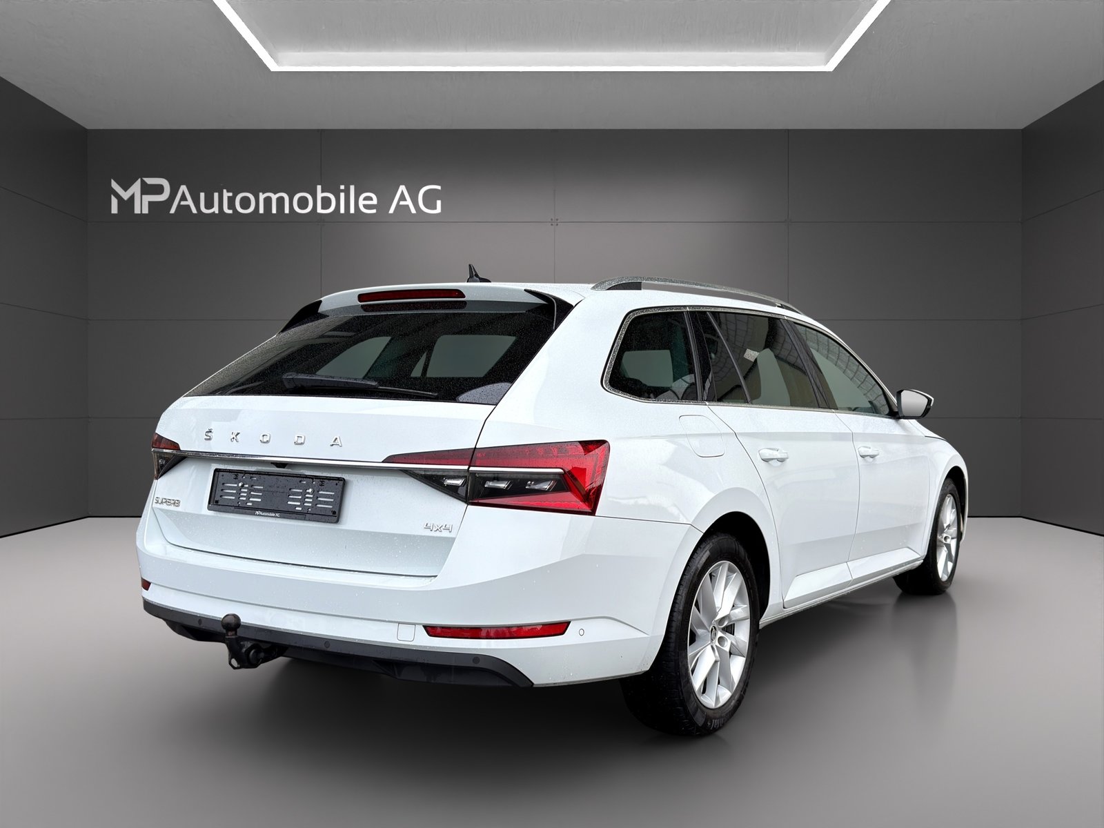 SKODA Superb Combi 2.0 TDi Style 4x4 DSG, Diesel, Occasioni / Usate, Automatico - 3
