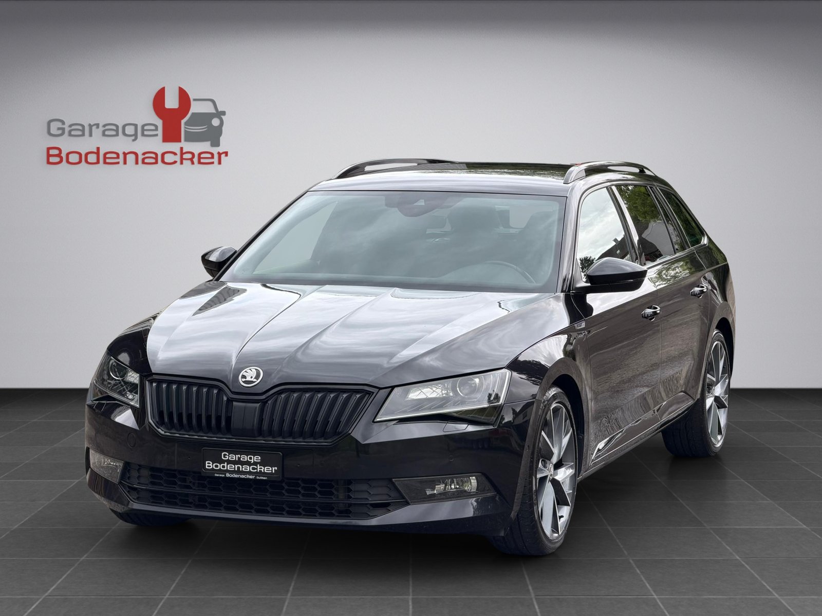 SKODA Superb Combi 2.0 TDi SportLine+ 4x4 DSG, Diesel, Occasion / Gebraucht, Automatik - 2