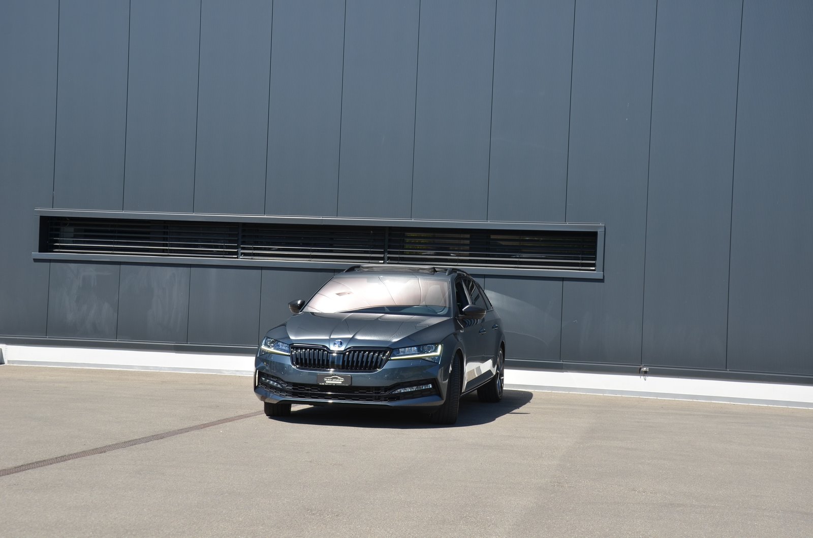 SKODA Superb Combi 2.0 TSI SportLine Plus 4x4 DSG, Petrol, Second hand / Used, Automatic - 5