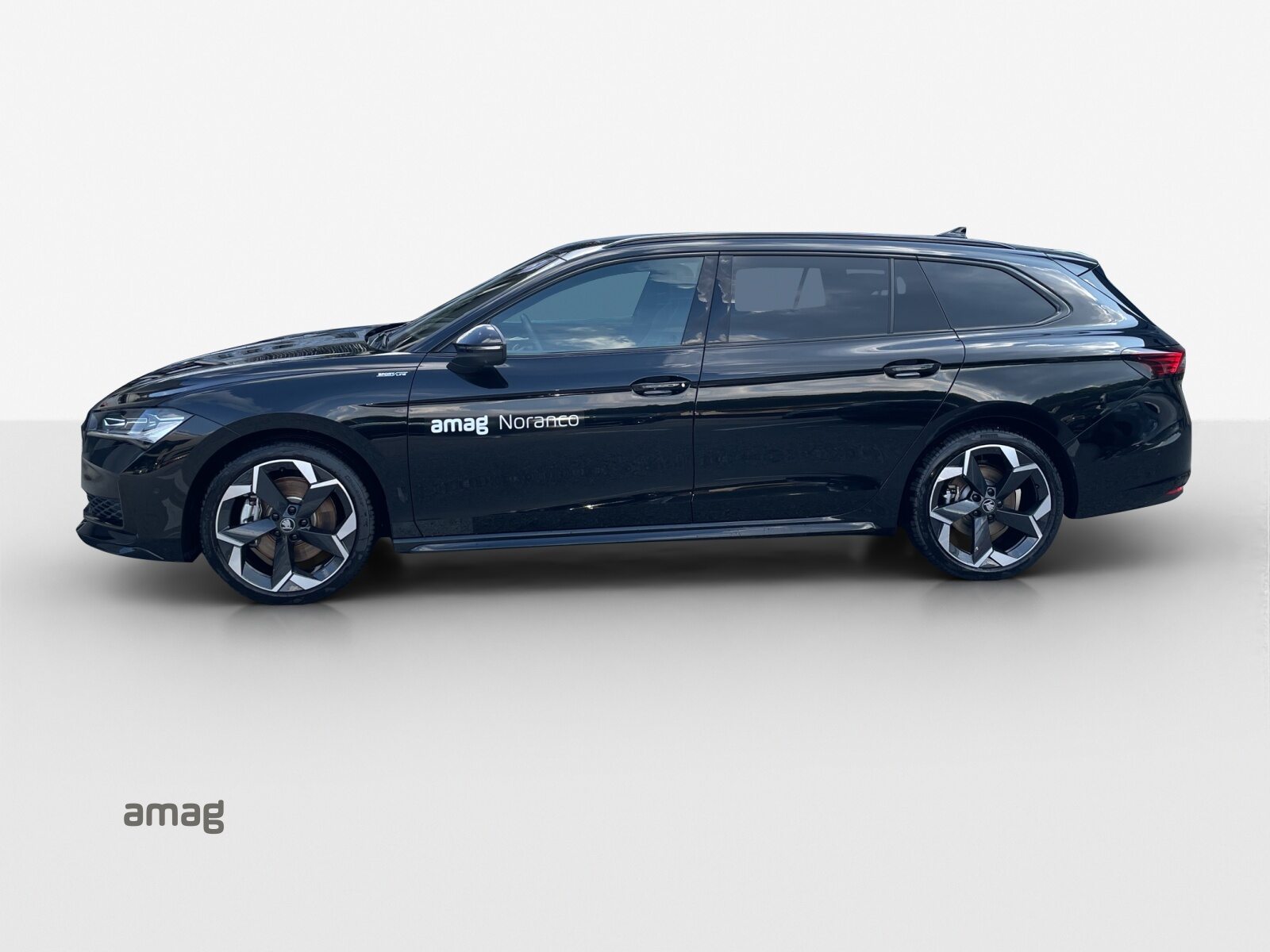 SKODA Superb Sportline, Benzina, Occasioni / Usate, Automatico - 2
