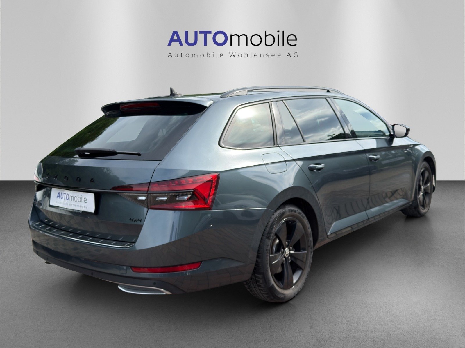 SKODA Superb Combi 2.0 TDi SportLine 4x4 DSG, Diesel, Second hand / Used, Automatic - 5
