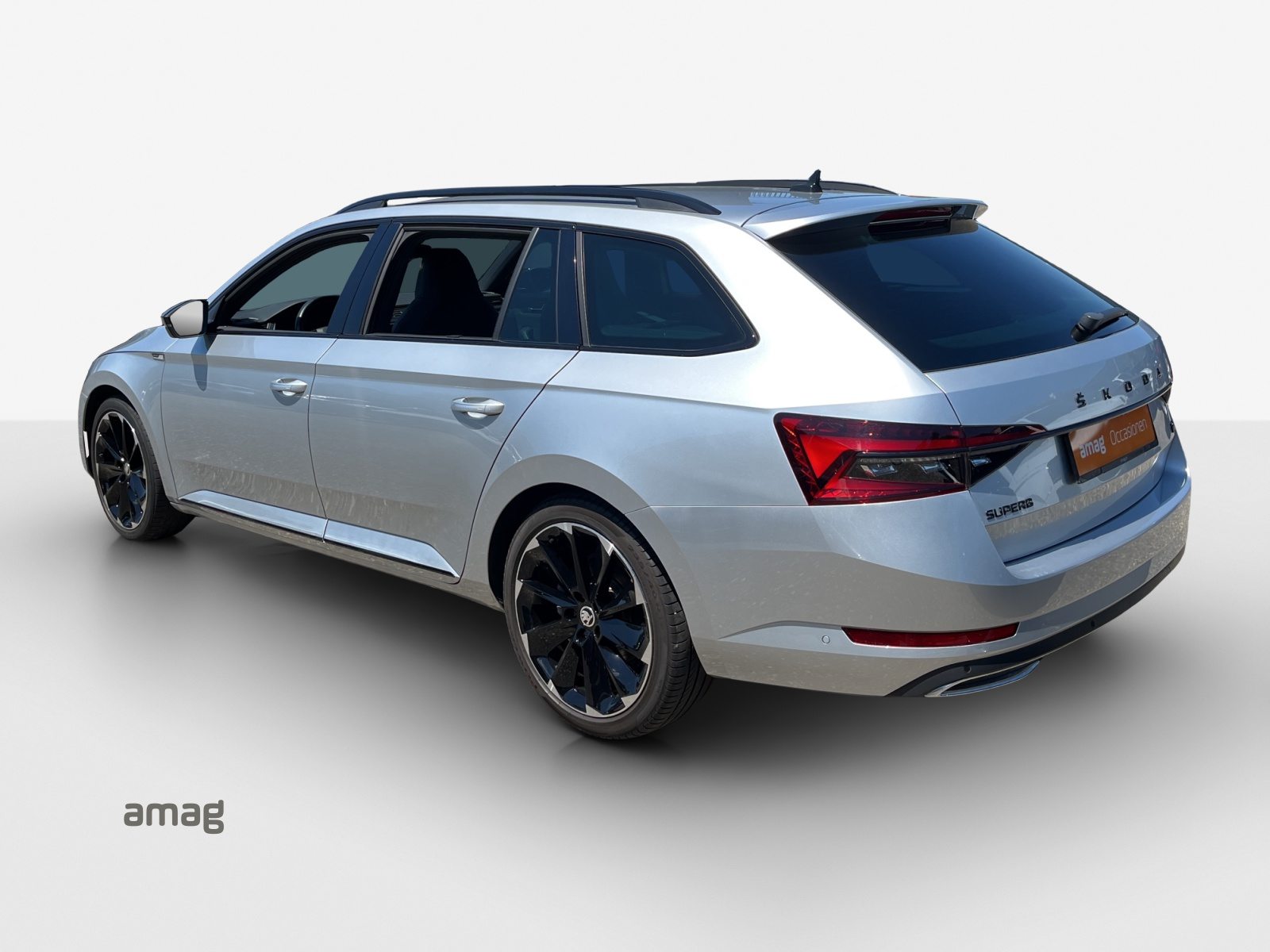 SKODA SUPERB SportLine Plug-In-Hybrid, Voll-Hybrid Benzin/Elektro, Occasion / Gebraucht, Automatik - 3