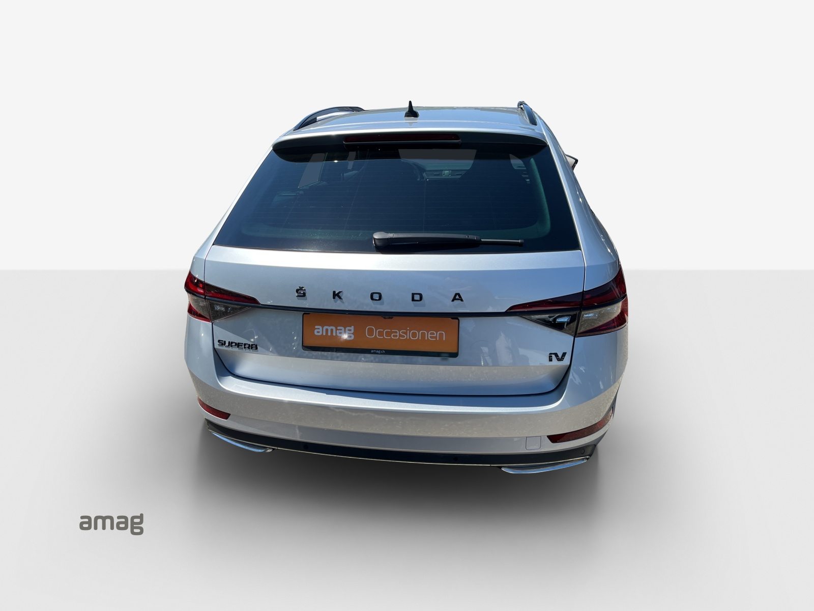 SKODA SUPERB SportLine Plug-In-Hybrid, Voll-Hybrid Benzin/Elektro, Occasion / Gebraucht, Automatik - 4