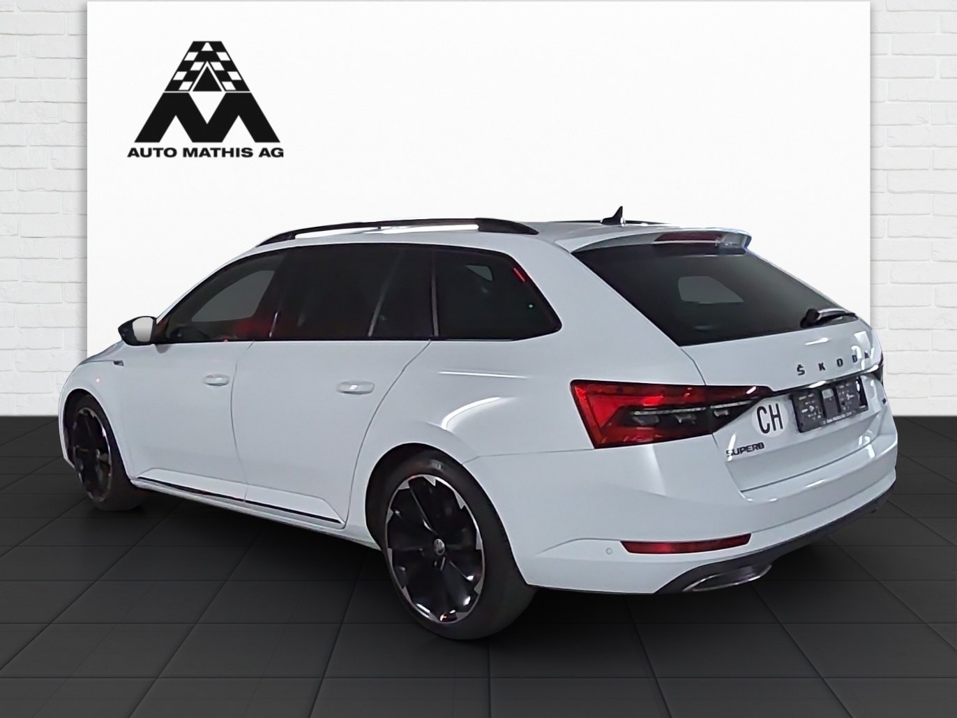 SKODA Superb Combi 2.0 TDi SportLine 4x4 DSG, Diesel, Occasion / Gebraucht, Automatik - 4