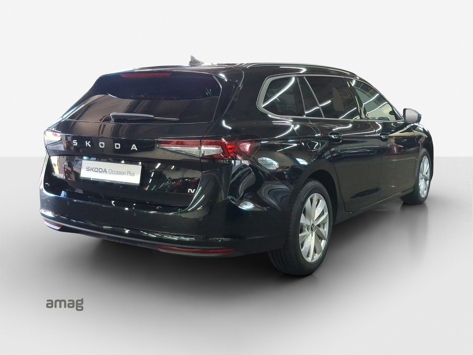 SKODA Superb iV Selection, Hybride Intégral Essence/Électricité, Occasion / Utilisé, Automatique - 6