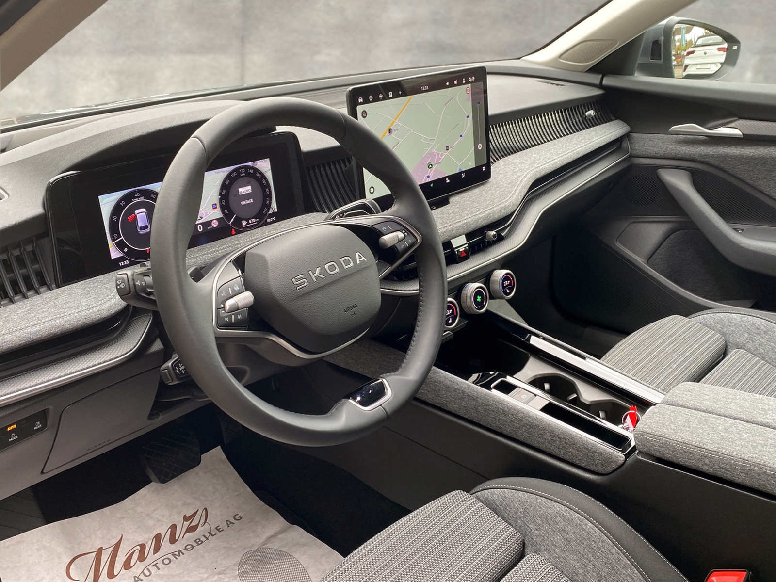 SKODA Superb Combi 2.0TSI 266PS Selection 4x4 DSG **Top Auss, Benzin, Occasion / Gebraucht, Automatik - 7