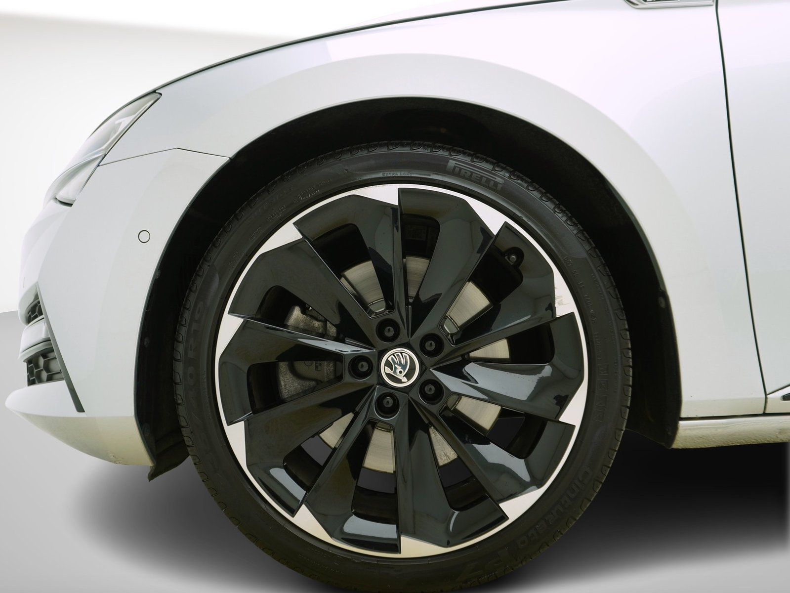 SKODA Superb Combi 2.0 TSI DSG Sport Line 4x4, Benzin, Occasion / Gebraucht, Automatik - 7