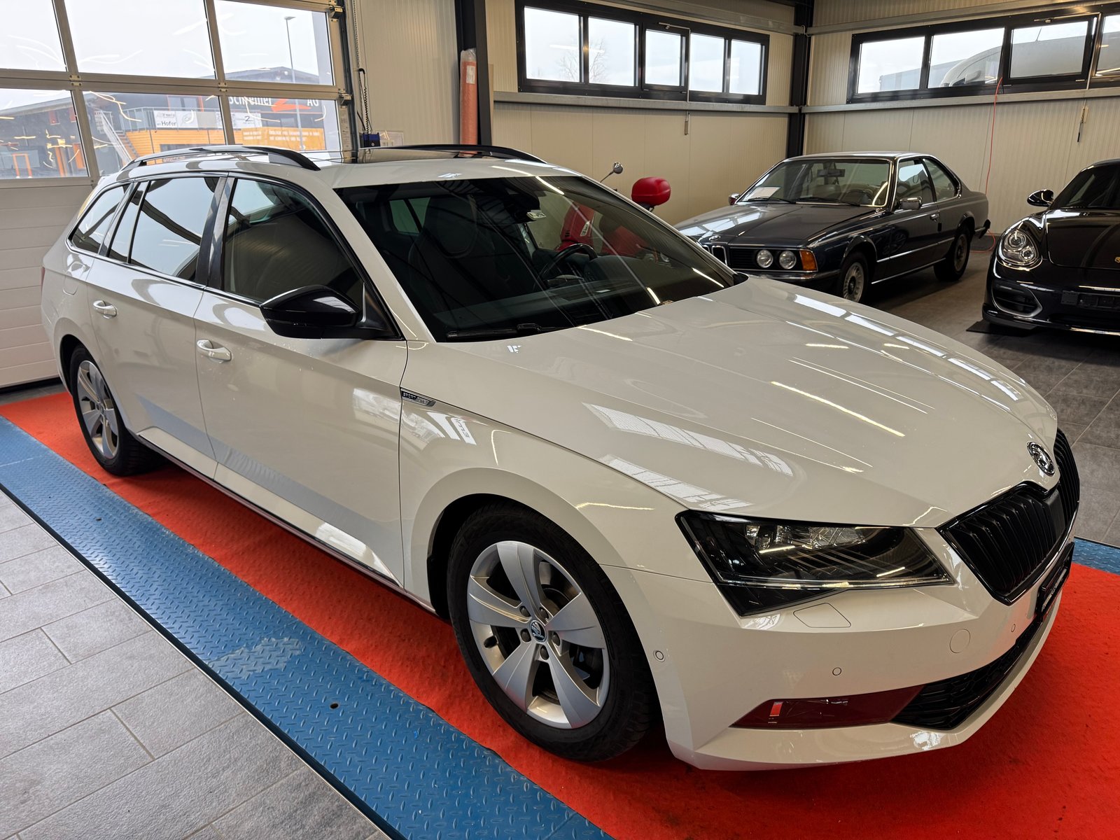 SKODA Superb Combi 2.0 TDi SportLine+ 4x4 DSG, Diesel, Second hand / Used, Automatic - 3