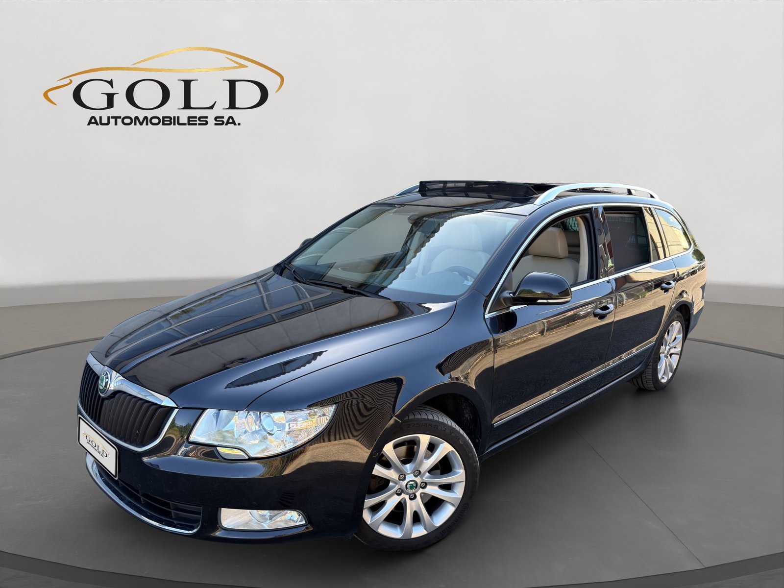 SKODA Superb Combi 1.8 TSI Elegance DSG