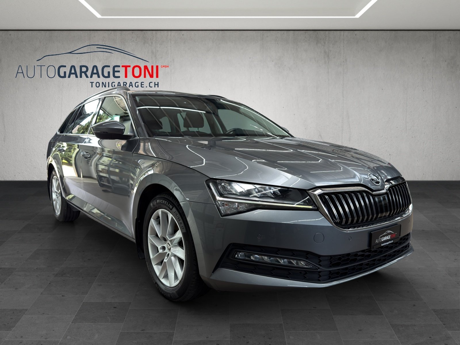 SKODA Superb Combi 1.5 TSI Ambition DSG *Werksgarantie bis, Benzin, Occasion / Gebraucht, Automatik - 2