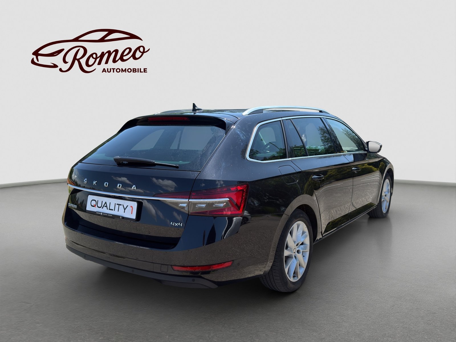 SKODA Superb Combi 2.0 TDi Style 4x4 DSG ** Frisch ab MFK un, Diesel, Second hand / Used, Automatic - 5