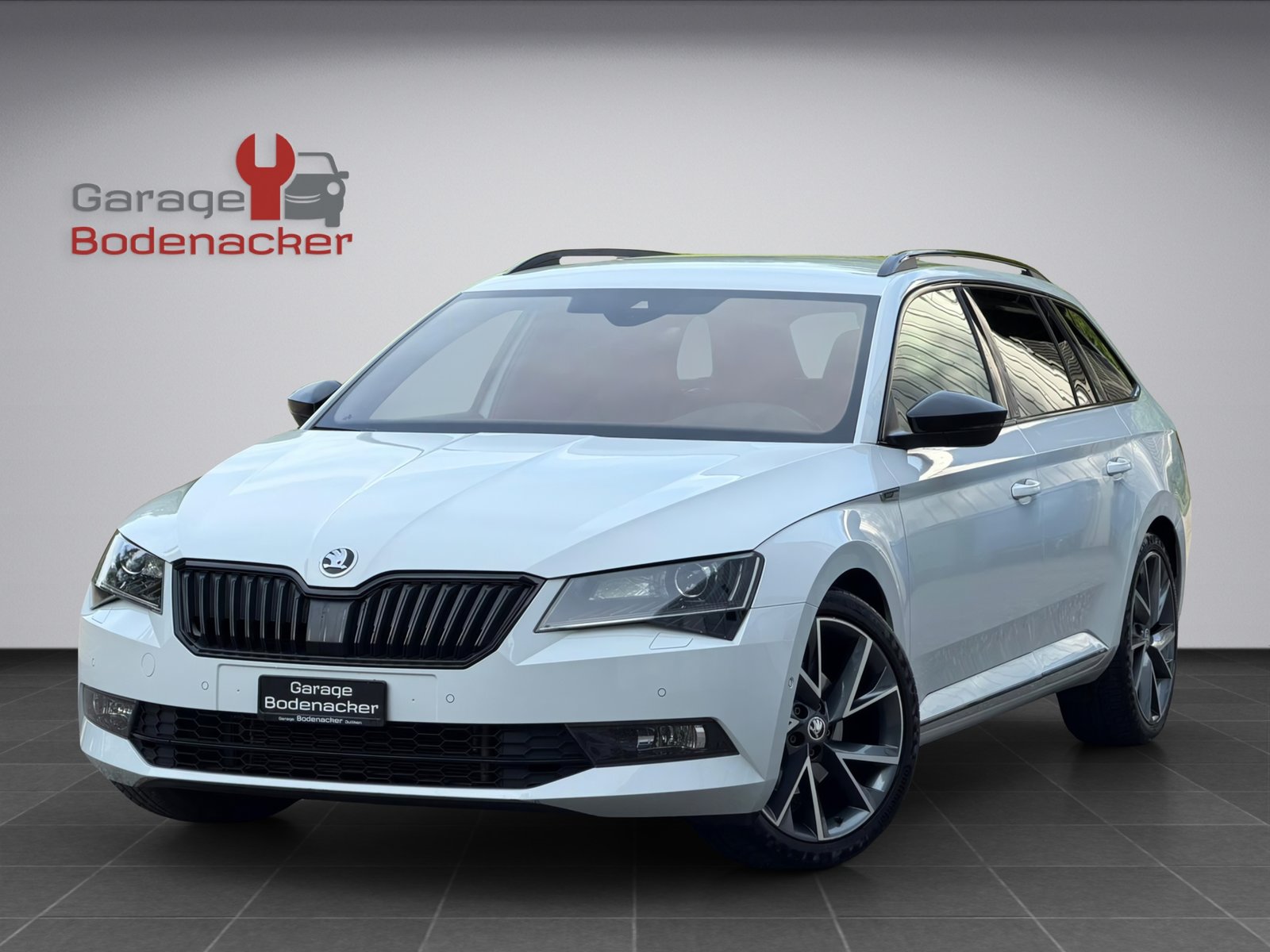 SKODA Superb Combi 2.0 TDi SportLine+ 4x4 DSG