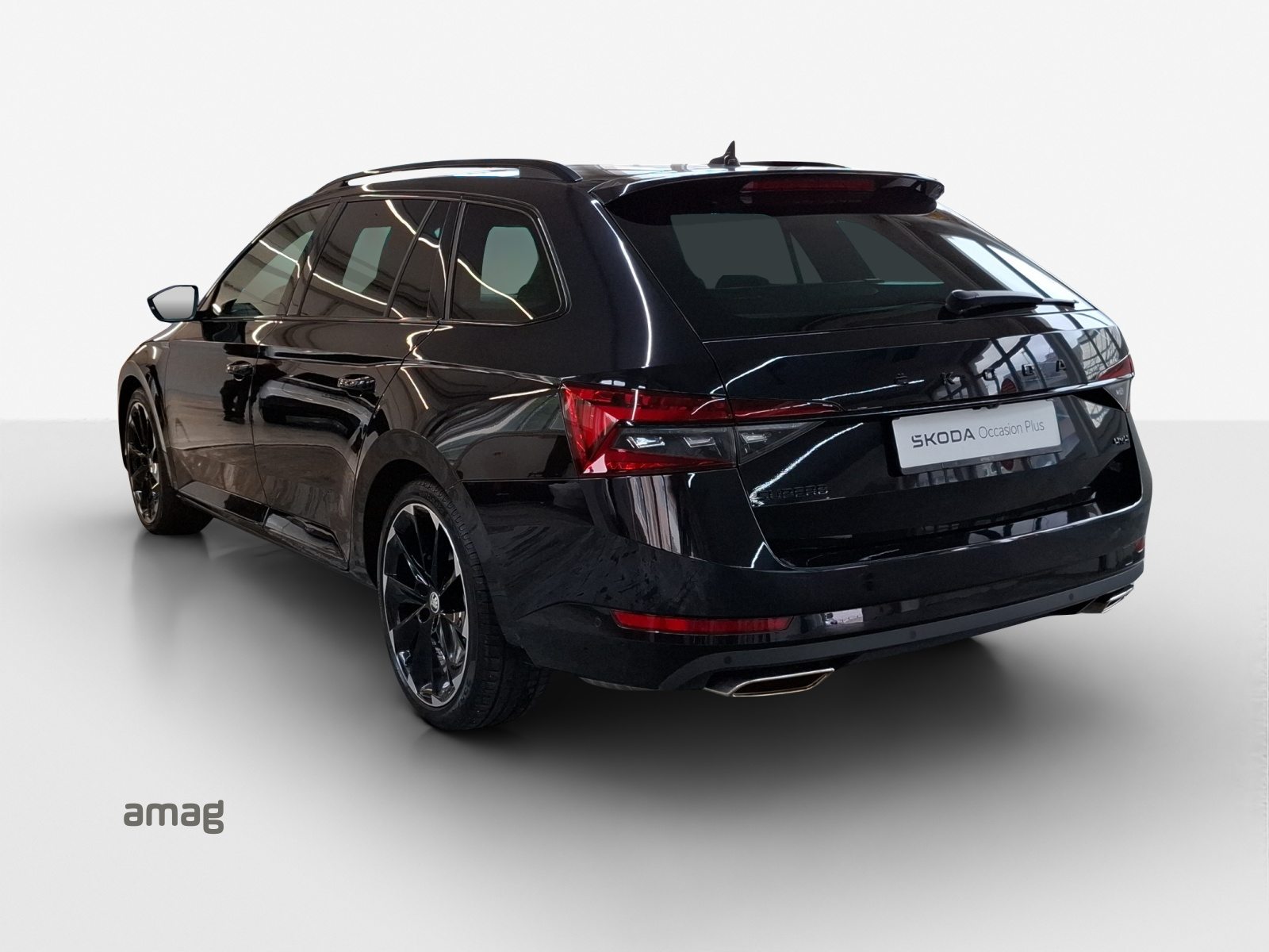 SKODA SUPERB Sportline, Benzin, Occasion / Gebraucht, Automatik - 3