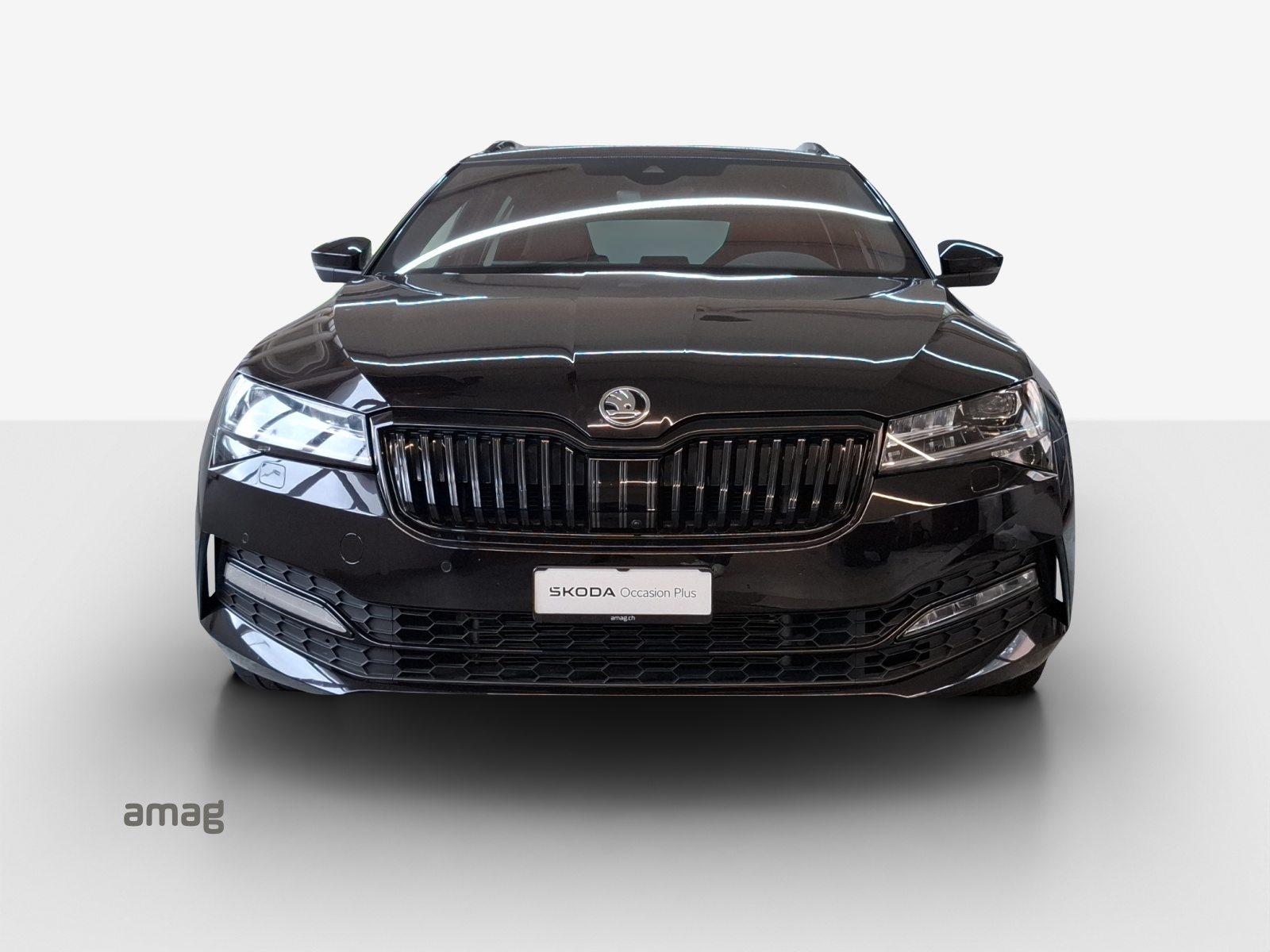 SKODA SUPERB Sportline, Benzin, Occasion / Gebraucht, Automatik - 7