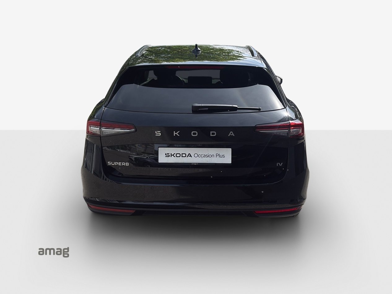 SKODA Superb iV Selection, Voll-Hybrid Benzin/Elektro, Occasion / Gebraucht, Automatik - 4