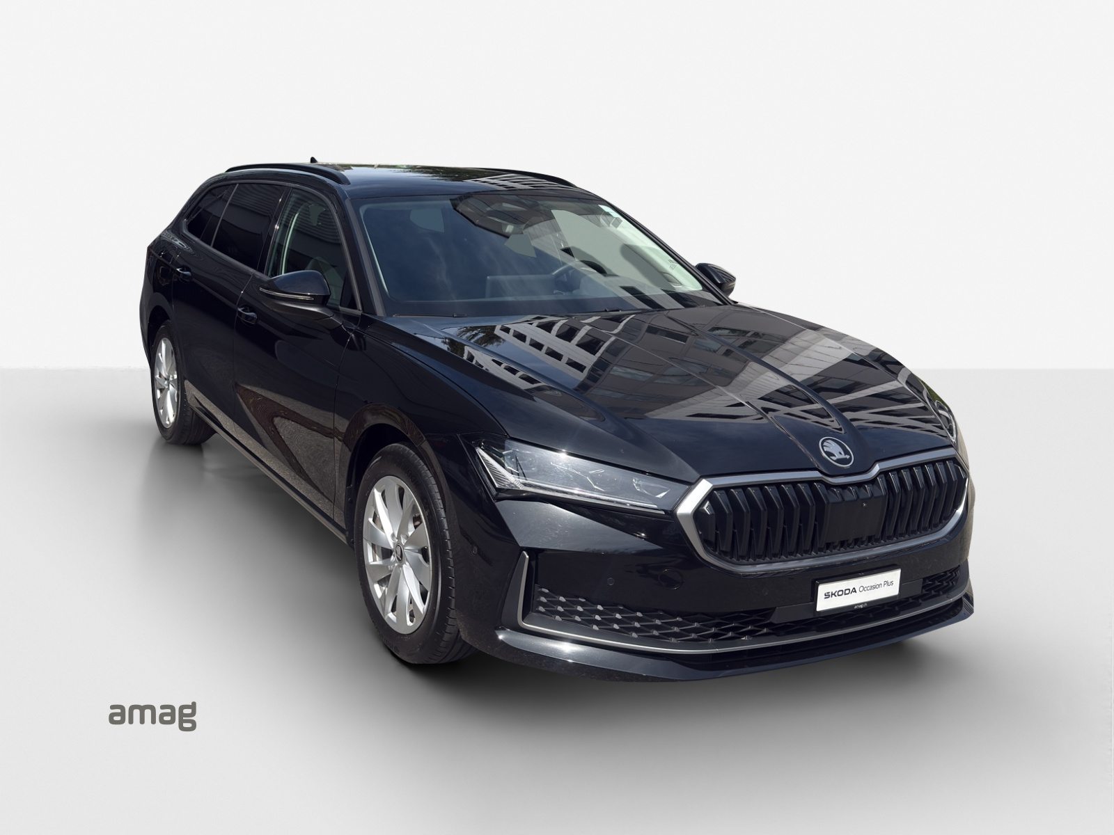 SKODA Superb iV Selection, Voll-Hybrid Benzin/Elektro, Occasion / Gebraucht, Automatik - 6
