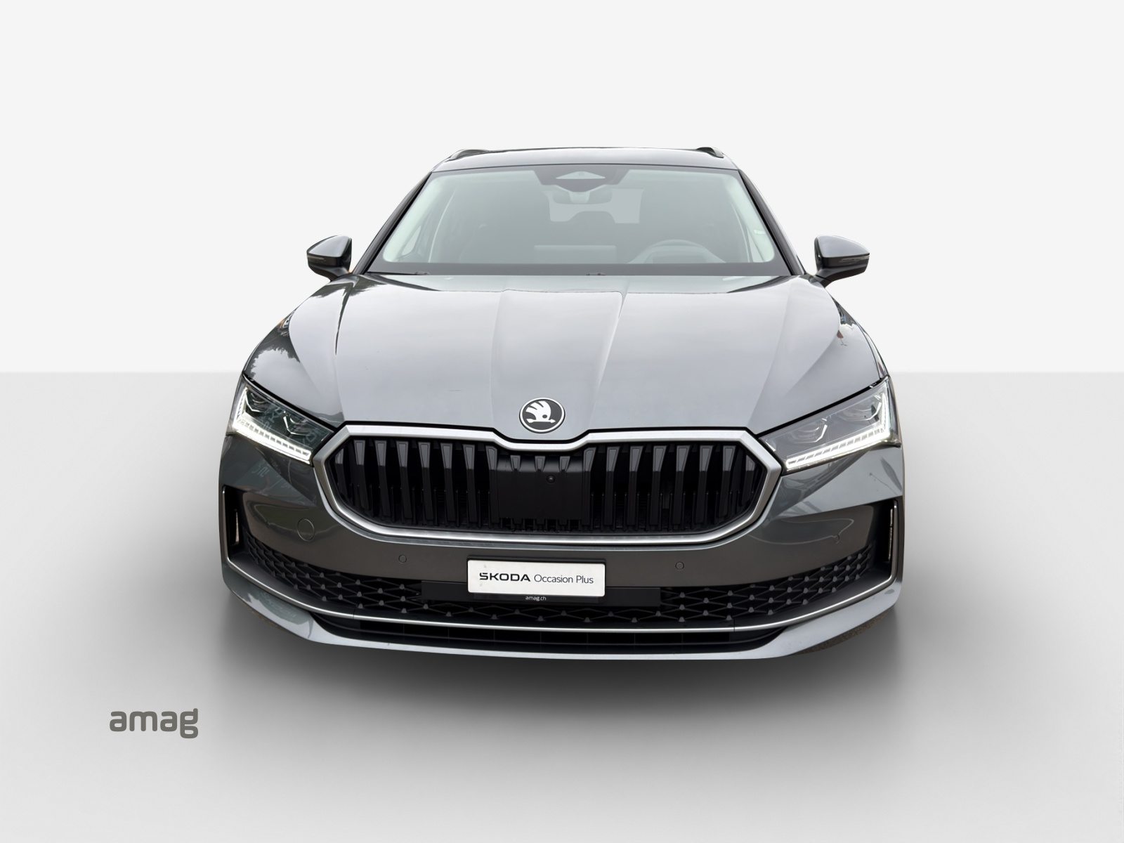 SKODA Superb iV Selection, Voll-Hybrid Benzin/Elektro, Occasion / Gebraucht, Automatik - 7
