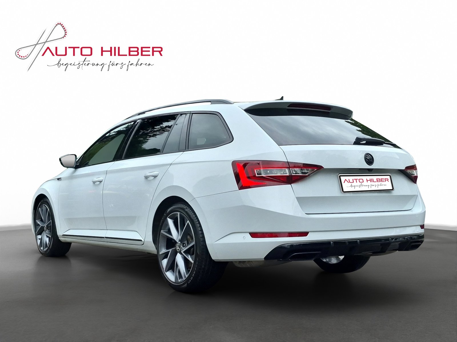 SKODA Superb Combi 2.0 TSI SportLine+ DSG 4x4 *Anhängerkupp, Petrol, Second hand / Used, Automatic - 5
