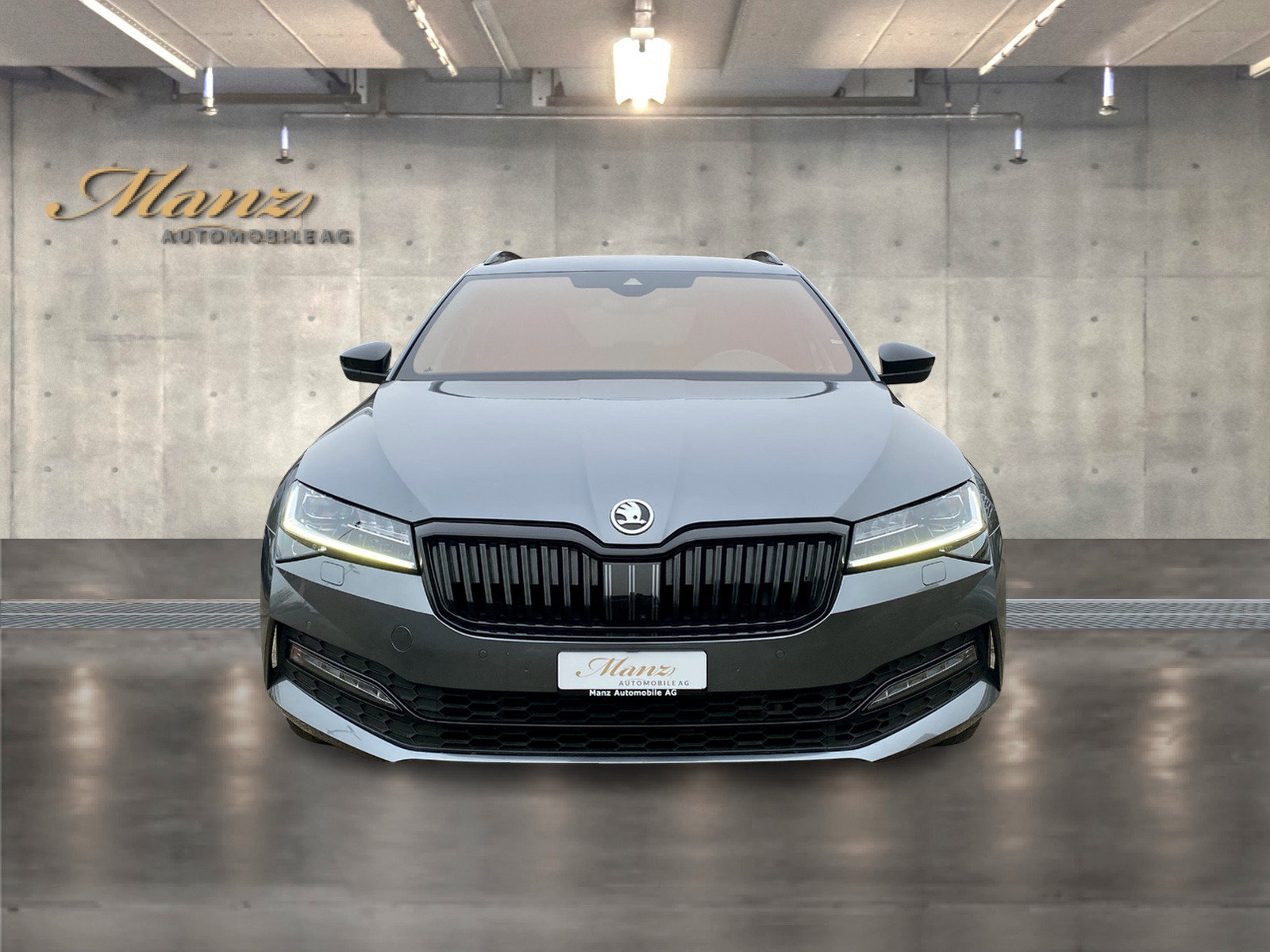 SKODA Superb Combi 2.0 TSI 280PS SportLine 4x4 DSG **Top-Aus, Petrol, Second hand / Used, Automatic - 4